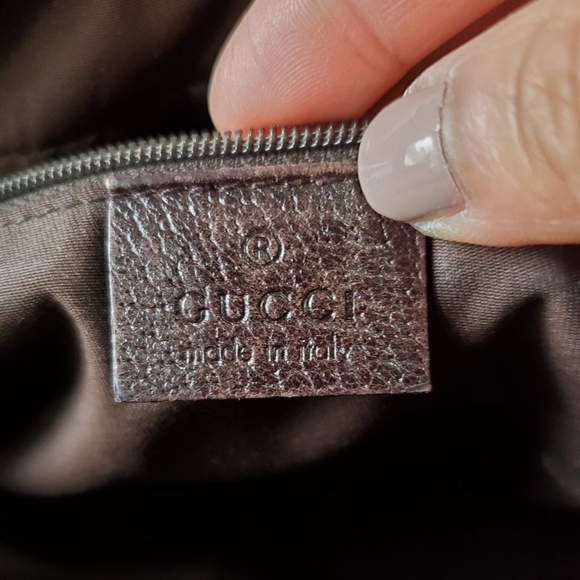 Authentic Gucci Purse - Picture 3 of 8